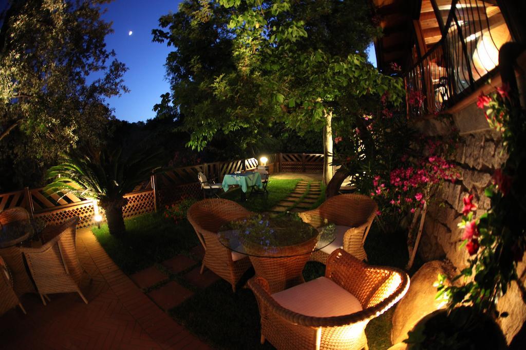 Hotel Lo Scirocco Fetovaia Bagian luar foto